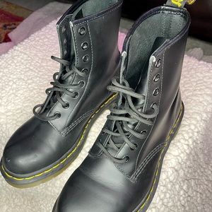 Doc Martens 1460 Smooth Size 8 Women's Boots